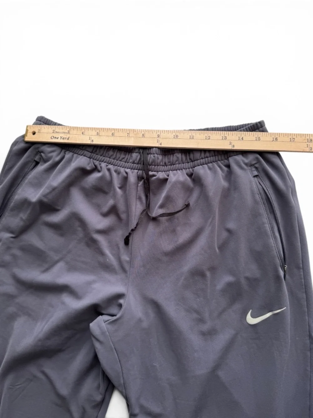 NIKE Dri-FIT Gray Tapered Track Pants Joggers Men’s XL Zip Ankle